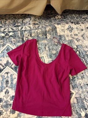 Lululemon Women’s Scoop Neck Short Sleeve Top - Magenta